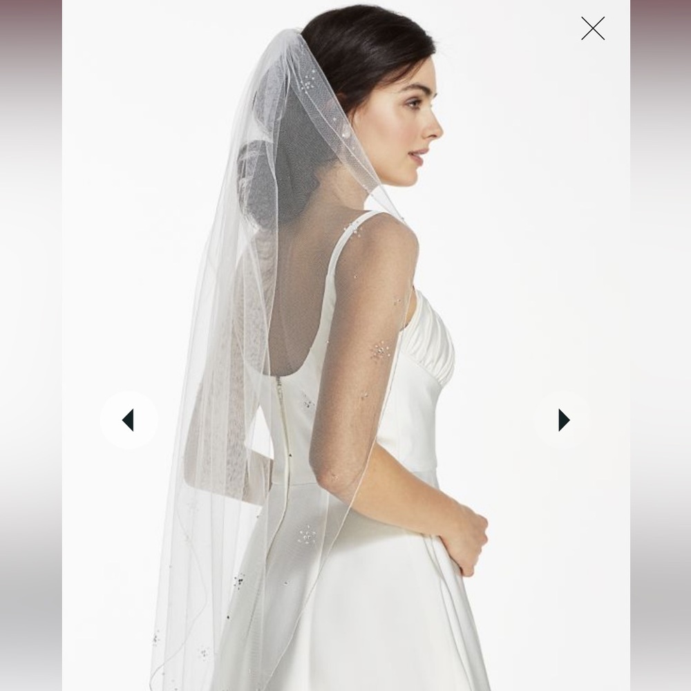 Mid Length Veil